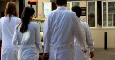 proslhpseis-nosokomeia