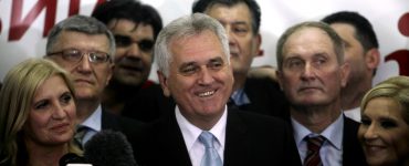 servia oxi