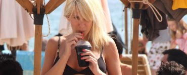 maria matsouka stin paralia