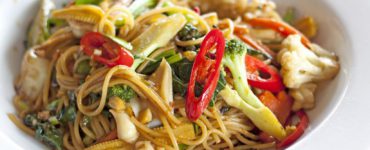 spageti me thalasina